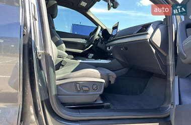Внедорожник / Кроссовер Audi Q5 2024 в 