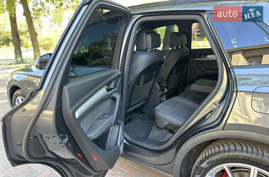 Внедорожник / Кроссовер Audi Q5 2024 в 