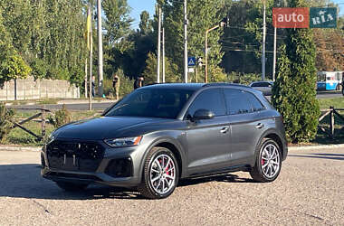Внедорожник / Кроссовер Audi Q5 2024 в 