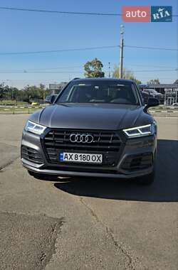 Позашляховик / Кросовер Audi Q5 2019 в Харкові