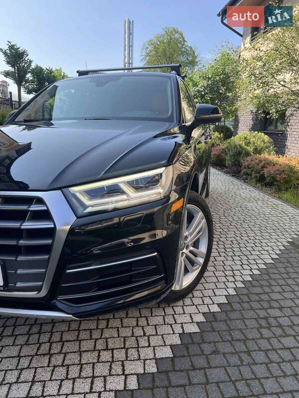 Внедорожник / Кроссовер Audi Q5 2018 в Стрые