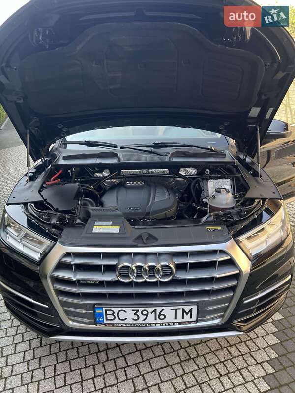 Внедорожник / Кроссовер Audi Q5 2018 в Стрые