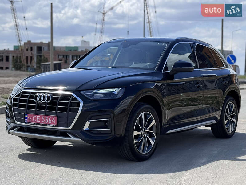 Внедорожник / Кроссовер Audi Q5 2020 в 
