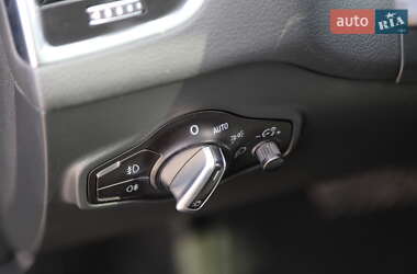 Внедорожник / Кроссовер Audi Q5 2016 в 
