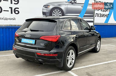 Внедорожник / Кроссовер Audi Q5 2015 в 