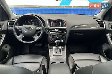 Внедорожник / Кроссовер Audi Q5 2015 в 