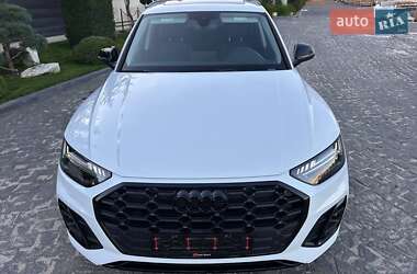 Внедорожник / Кроссовер Audi Q5 2023 в 