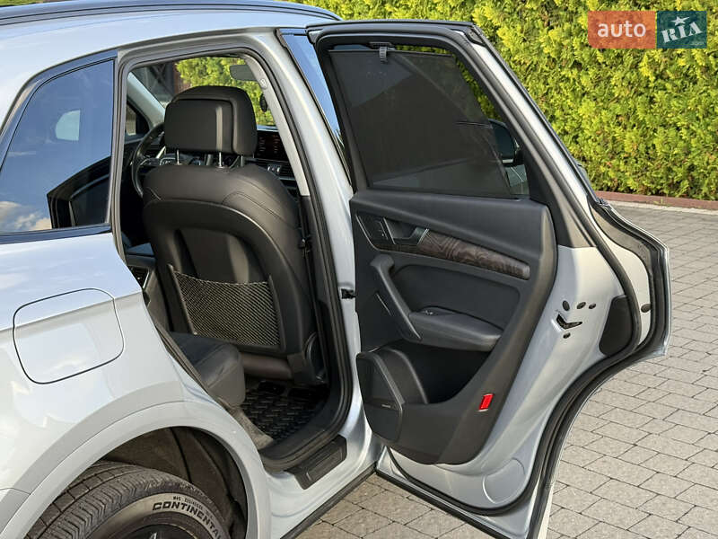 Внедорожник / Кроссовер Audi Q5 2018 в Стрые