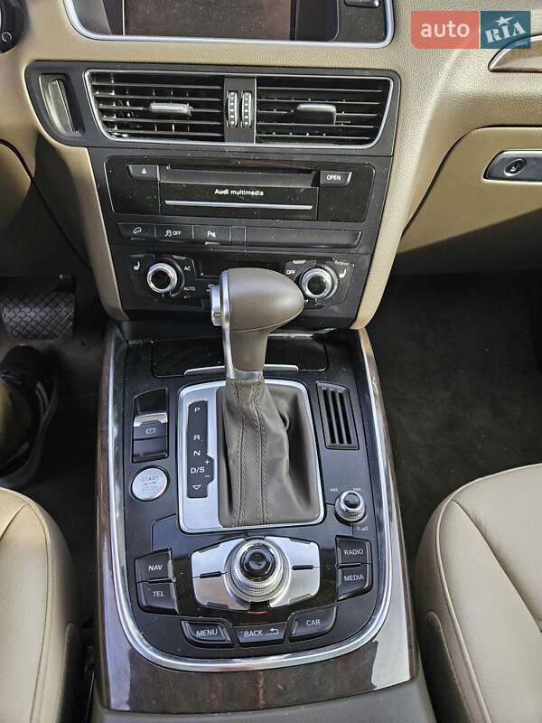 Внедорожник / Кроссовер Audi Q5 2012 в Одессе