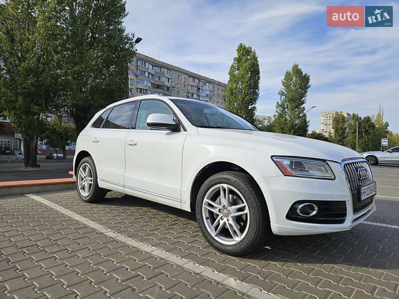 Внедорожник / Кроссовер Audi Q5 2012 в Одессе