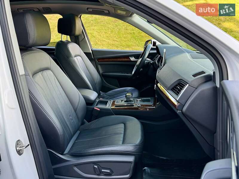 Внедорожник / Кроссовер Audi Q5 2017 в Киеве фото 34 Внедорожник / Кроссовер Audi Q5 2017 в Киеве