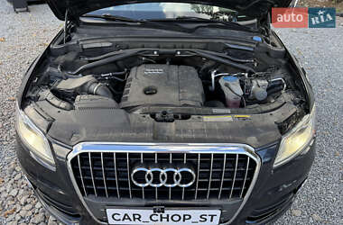 Позашляховик / Кросовер Audi Q5 2015 в 