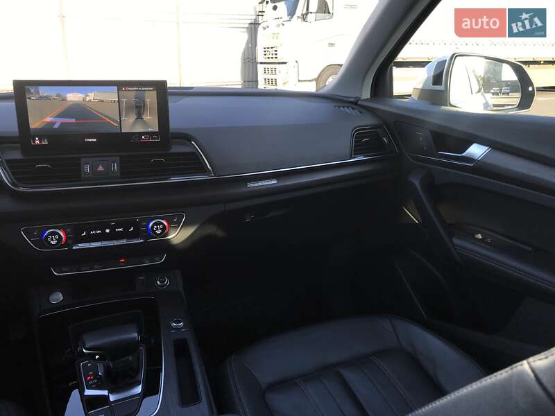 Позашляховик / Кросовер Audi Q5 2022 в Києві