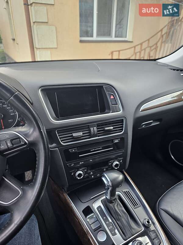 Внедорожник / Кроссовер Audi Q5 2015 в Харькове
