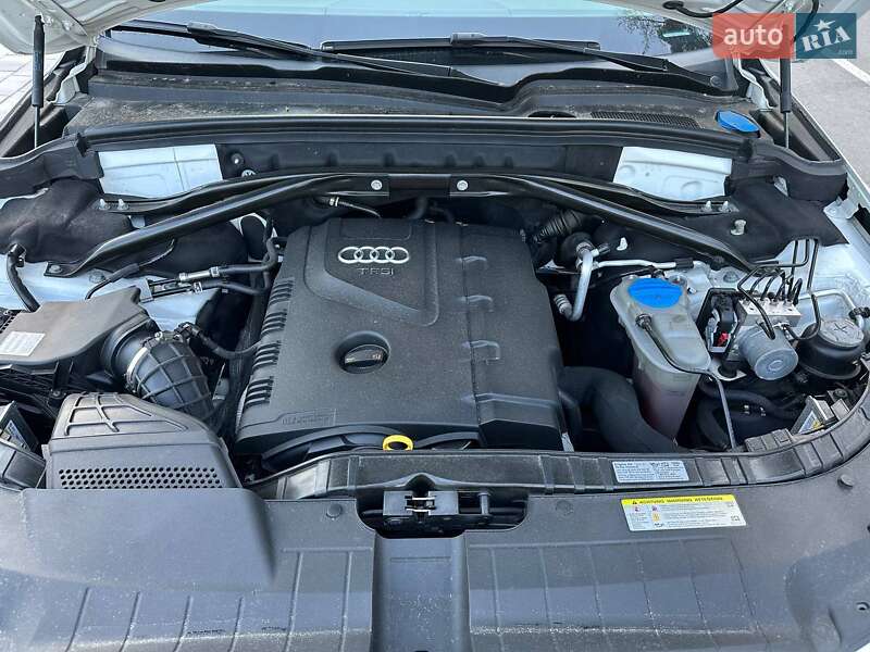 Внедорожник / Кроссовер Audi Q5 2012 в Житомире