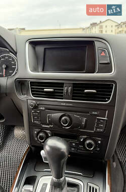 Внедорожник / Кроссовер Audi Q5 2012 в 