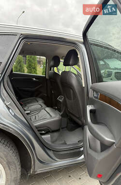 Внедорожник / Кроссовер Audi Q5 2012 в 