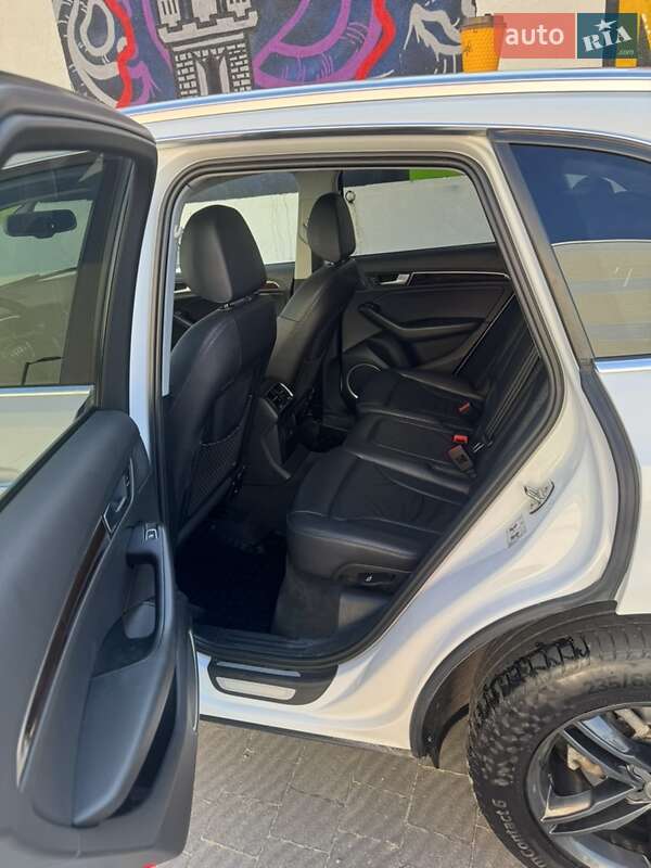 Позашляховик / Кросовер Audi Q5 2015 в Львові фото 28 Позашляховик / Кросовер Audi Q5 2015 в Львові