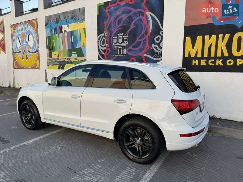 Позашляховик / Кросовер Audi Q5 2015 в Львові фото 13 Позашляховик / Кросовер Audi Q5 2015 в Львові