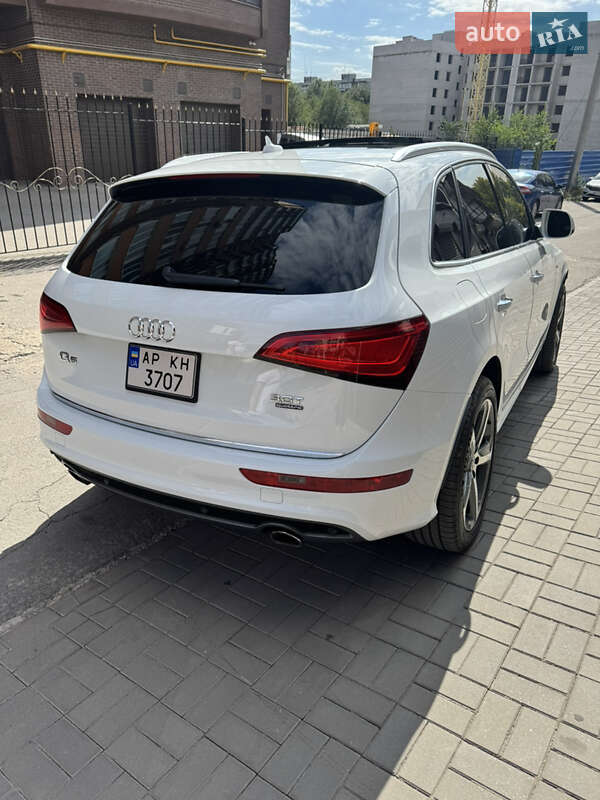 Позашляховик / Кросовер Audi Q5 2015 в Запоріжжі