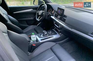 Внедорожник / Кроссовер Audi Q5 2020 в 
