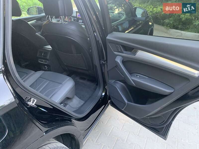 Внедорожник / Кроссовер Audi Q5 2020 в Львове фото 21 Внедорожник / Кроссовер Audi Q5 2020 в Львове