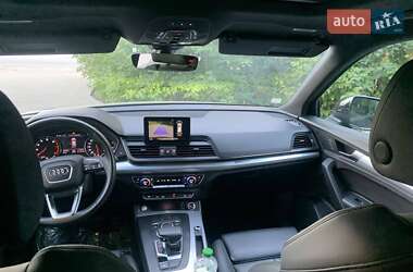 Внедорожник / Кроссовер Audi Q5 2020 в 