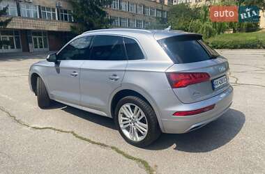 Внедорожник / Кроссовер Audi Q5 2018 в Харькове