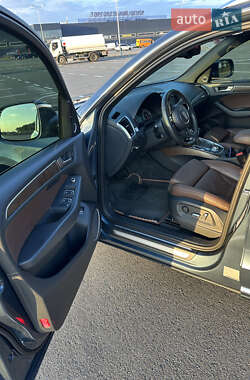 Внедорожник / Кроссовер Audi Q5 2015 в 
