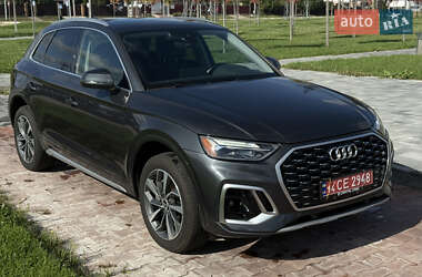 Внедорожник / Кроссовер Audi Q5 2021 в Киеве