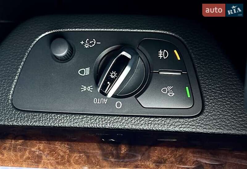 Позашляховик / Кросовер Audi Q5 2017 в Львові