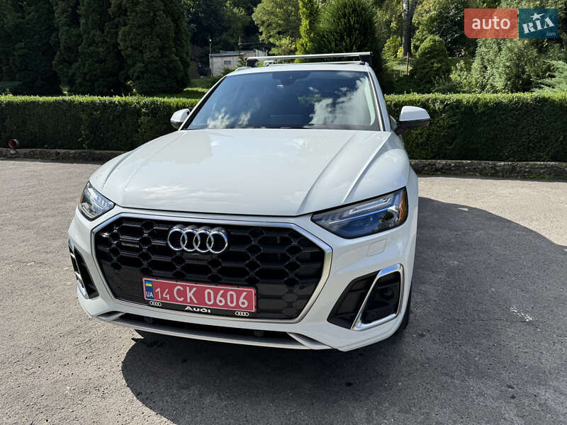 Внедорожник / Кроссовер Audi Q5 2020 в Тернополе
