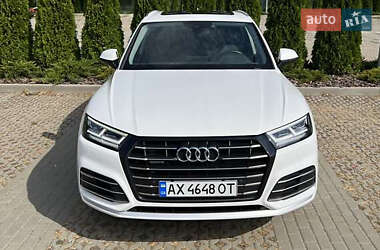 Внедорожник / Кроссовер Audi Q5 2018 в Киеве