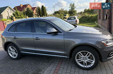 Внедорожник / Кроссовер Audi Q5 2015 в 