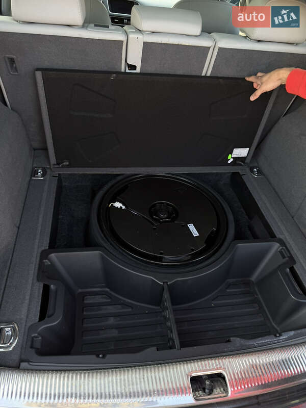 Внедорожник / Кроссовер Audi Q5 2015 в Ковеле фото 16 Внедорожник / Кроссовер Audi Q5 2015 в Ковеле