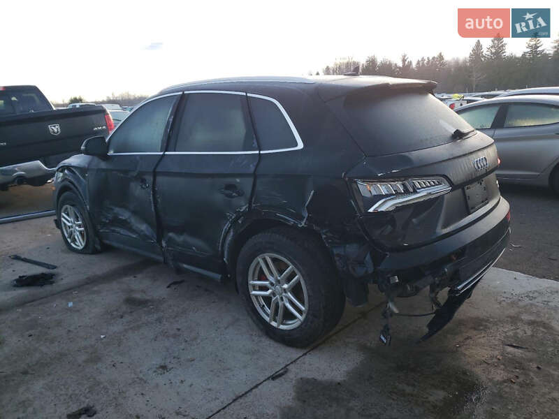 Внедорожник / Кроссовер Audi Q5 2017 в Ровно