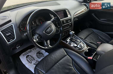 Позашляховик / Кросовер Audi Q5 2016 в 