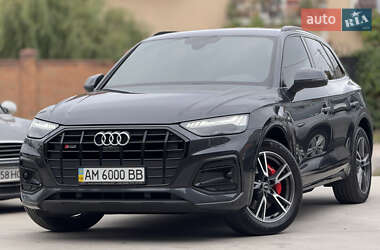 Внедорожник / Кроссовер Audi Q5 2021 в 