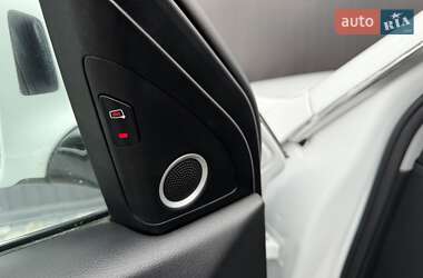 Позашляховик / Кросовер Audi Q5 2017 в 