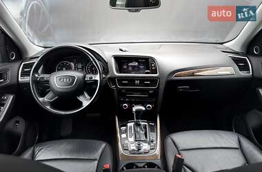 Позашляховик / Кросовер Audi Q5 2017 в 