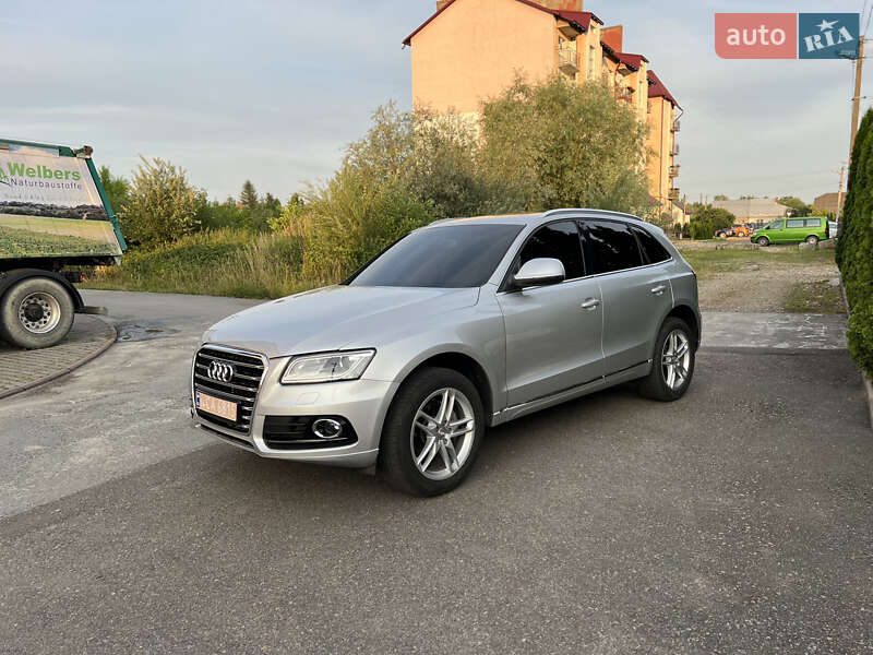 Внедорожник / Кроссовер Audi Q5 2014 в Самборе