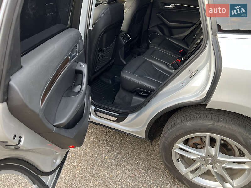 Внедорожник / Кроссовер Audi Q5 2014 в Самборе