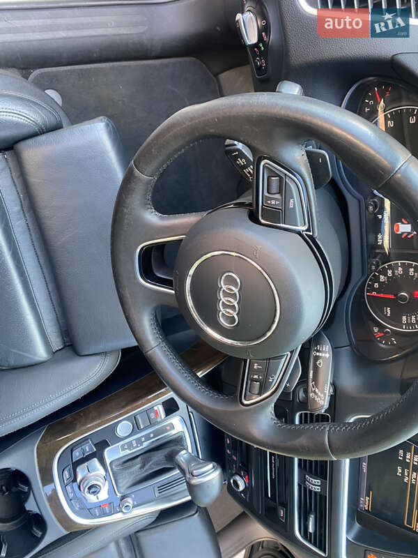 Внедорожник / Кроссовер Audi Q5 2013 в Луцке