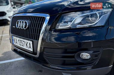 Внедорожник / Кроссовер Audi Q5 2011 в 