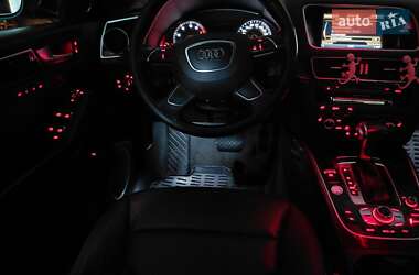 Позашляховик / Кросовер Audi Q5 2016 в 