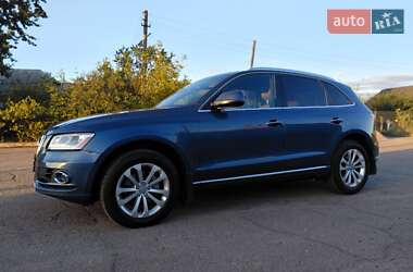 Позашляховик / Кросовер Audi Q5 2016 в 