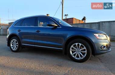 Позашляховик / Кросовер Audi Q5 2016 в 