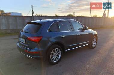 Позашляховик / Кросовер Audi Q5 2016 в 