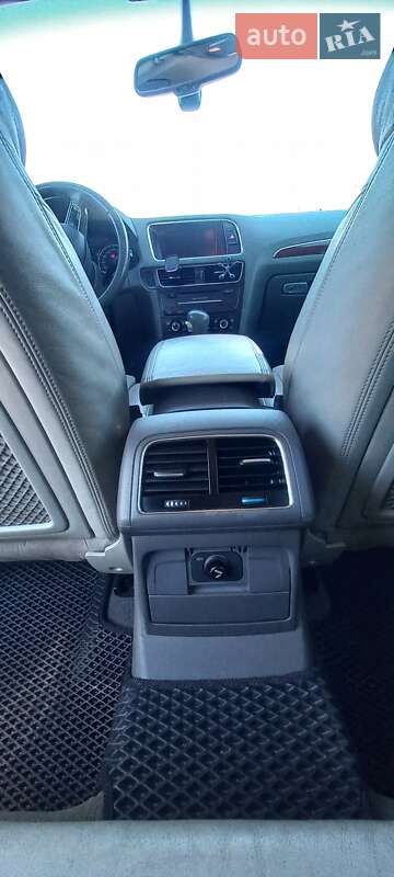 Внедорожник / Кроссовер Audi Q5 2009 в Дрогобыче