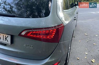 Внедорожник / Кроссовер Audi Q5 2011 в 